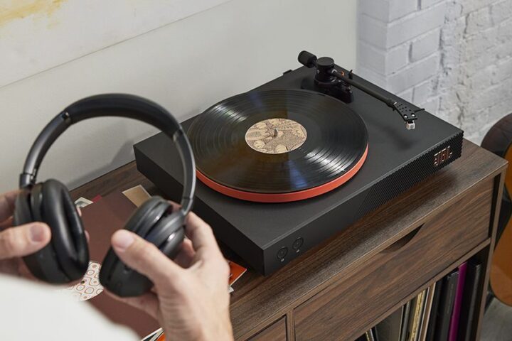 JBL platenspeler review: is de Spinner BT je geld waard?