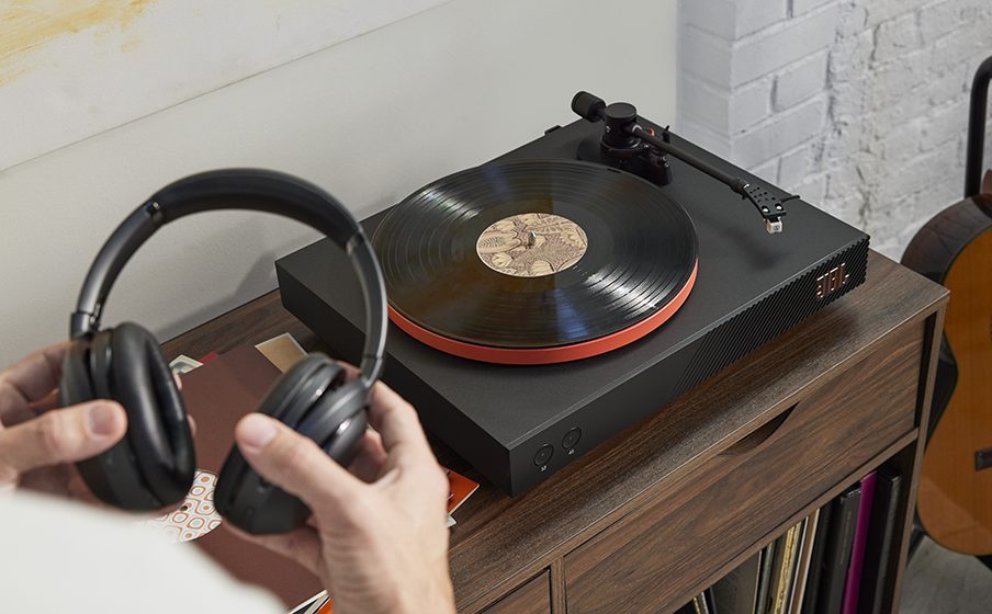 JBL platenspeler review: is de Spinner BT je geld waard?